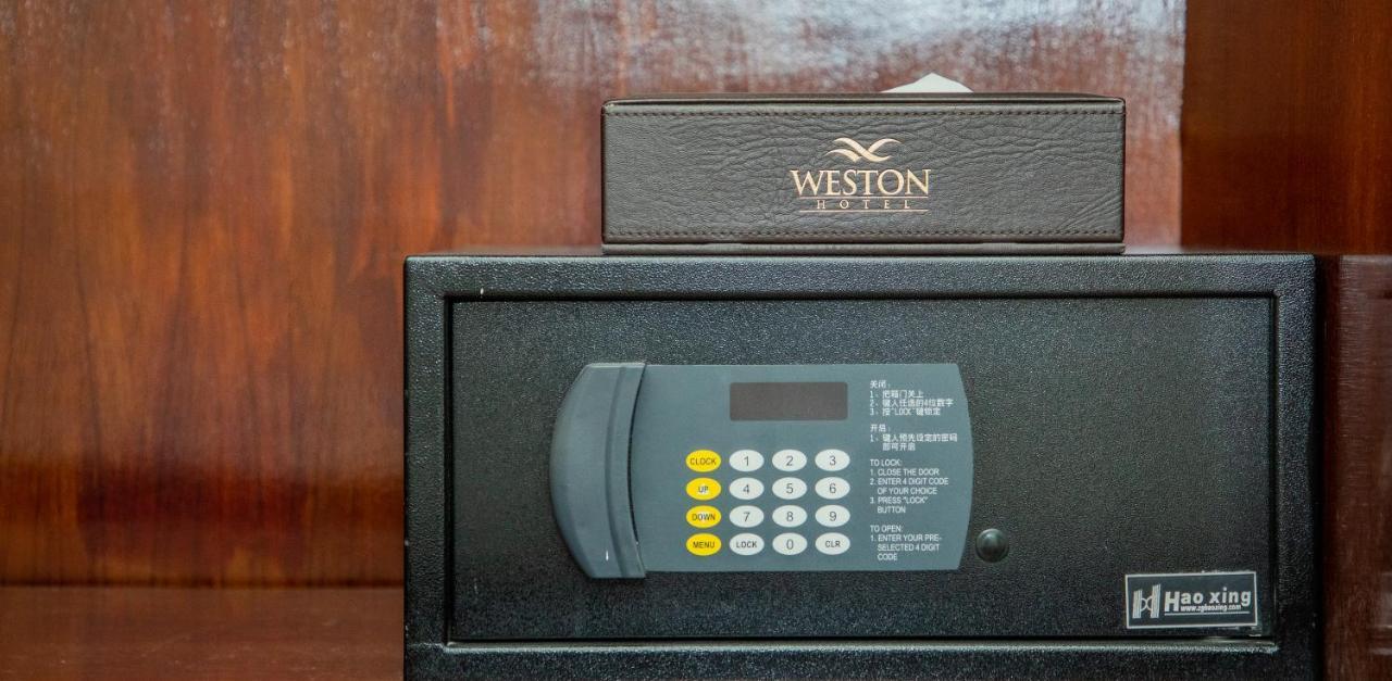 Weston Hotel Nairobi Exterior foto