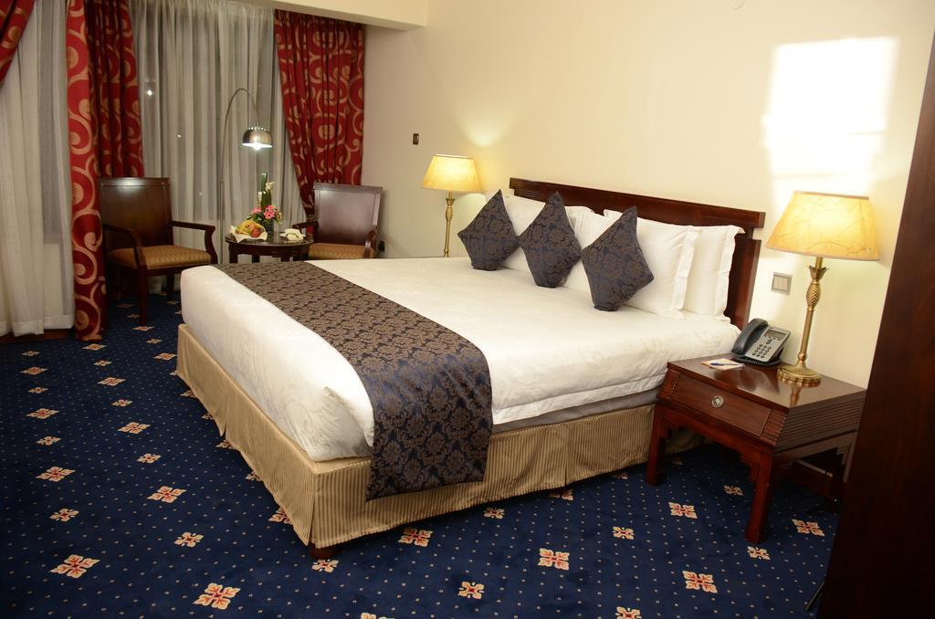 Weston Hotel Nairobi Exterior foto