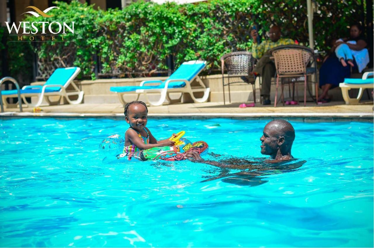 Weston Hotel Nairobi Exterior foto
